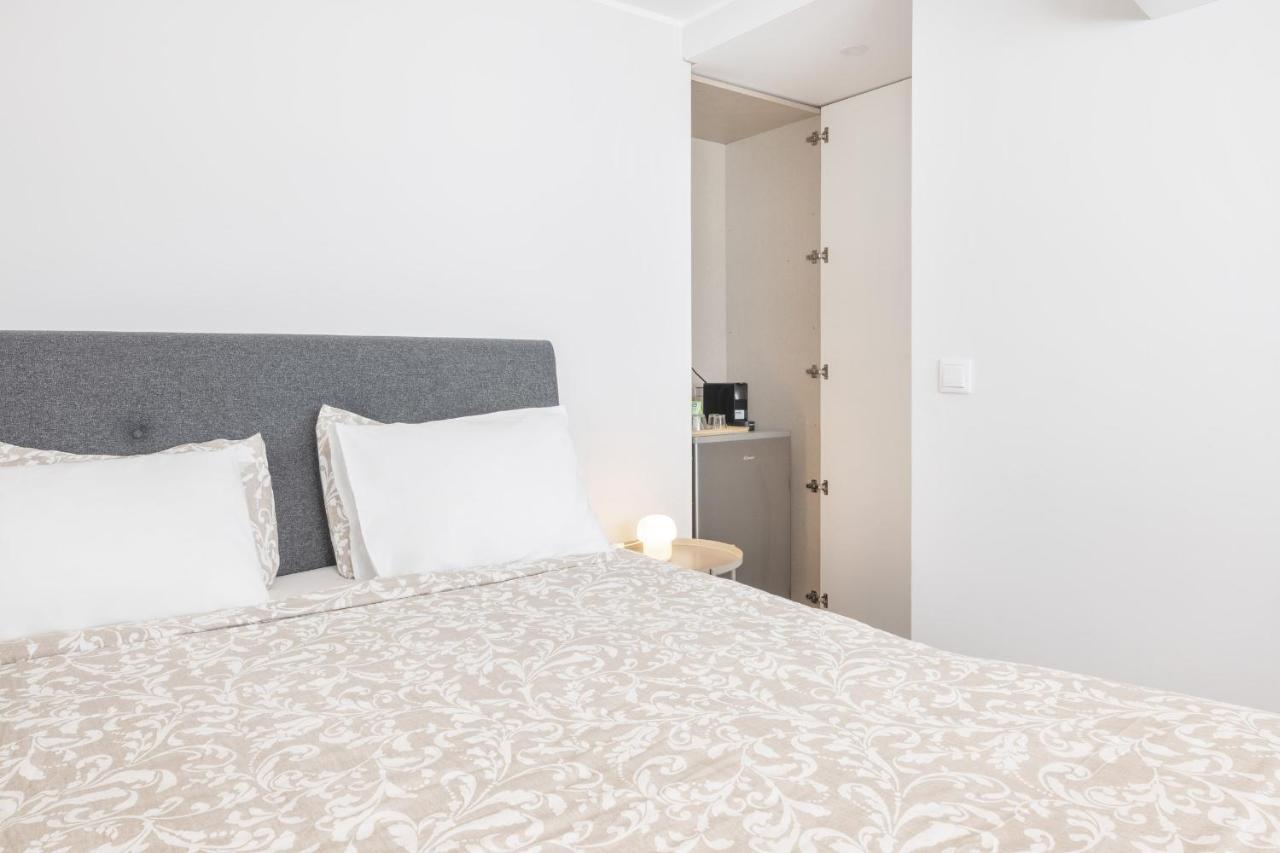 Olala Oriente Suites C Lisbon