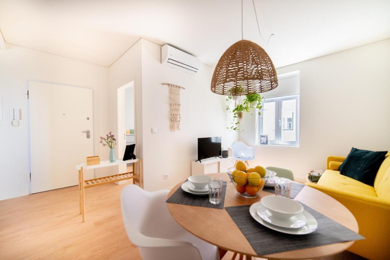 Monsanto Hill House - No. 565 1d * Lisbon
