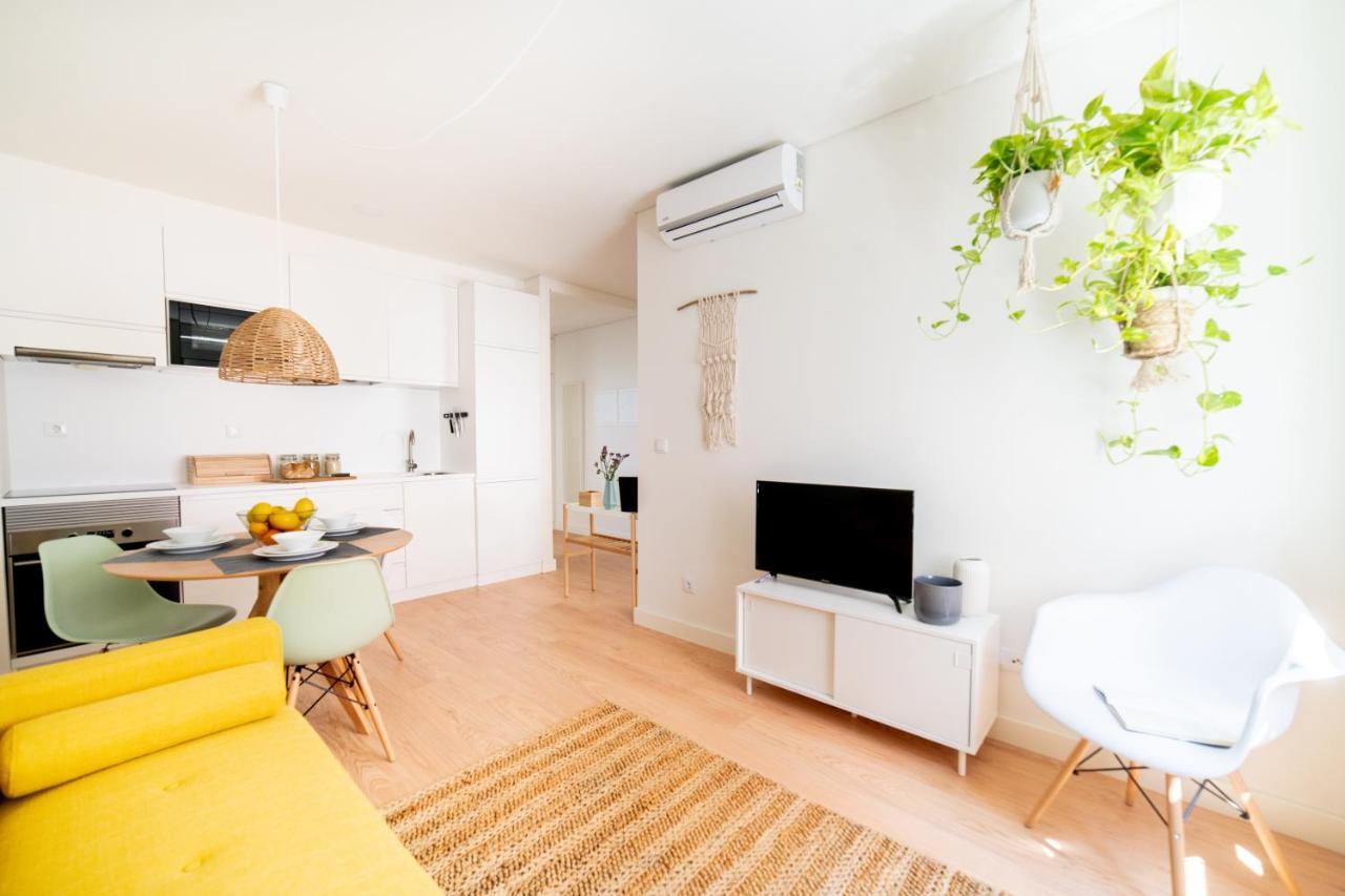Monsanto Hill House - No. 565 1d Apartment