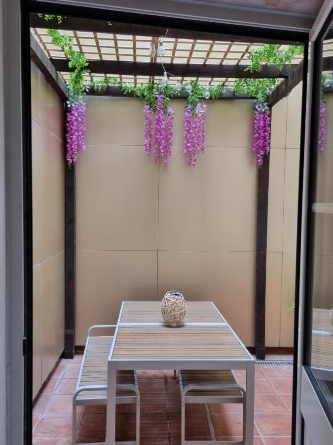 Chiado Patio Apartment Lisbon