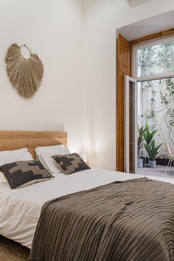 Casa Boma - Design With Private Vegetal Terrace - Lapa Vii Lisbon
