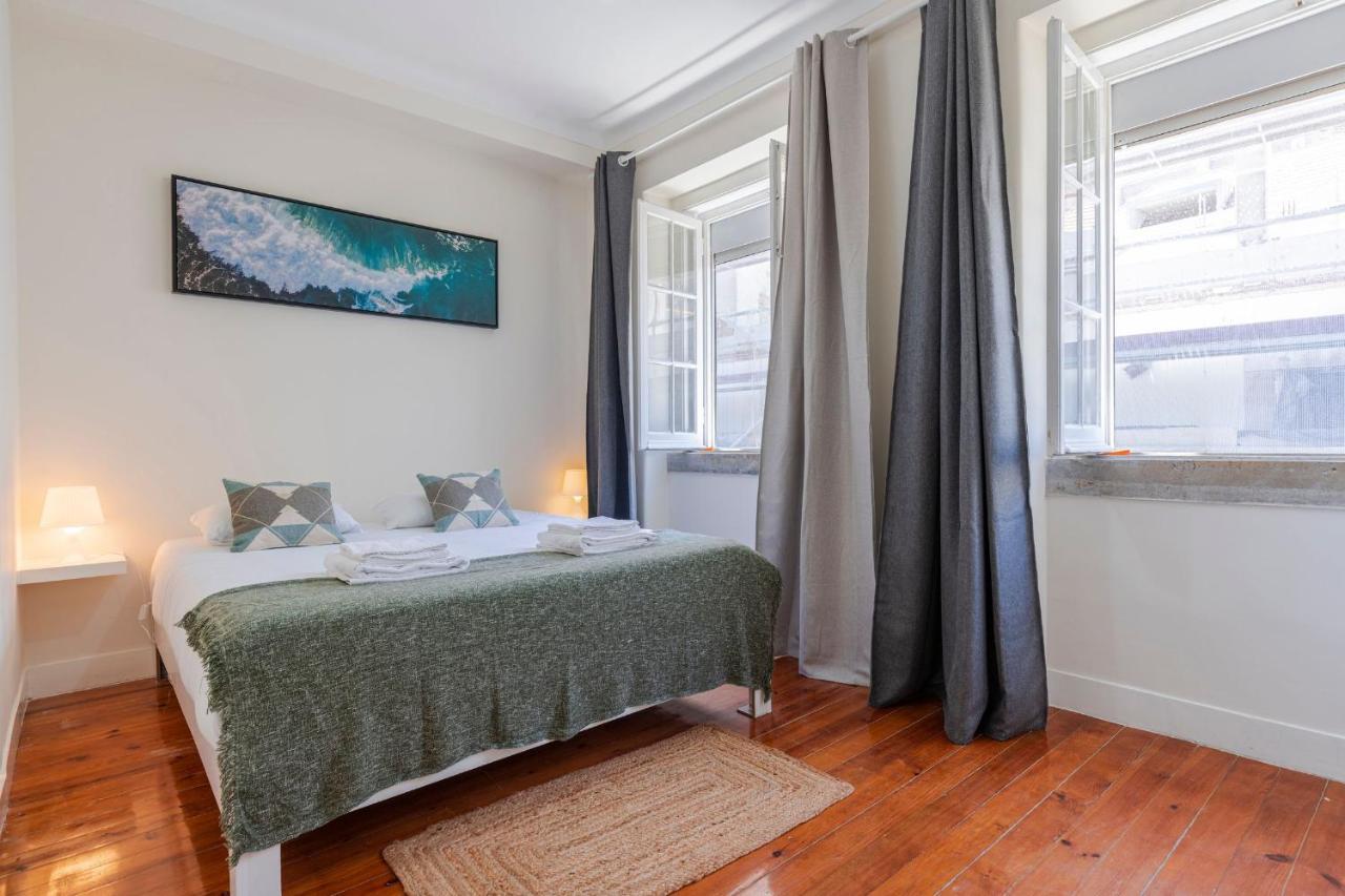 Apartment Gloria's Terrace By Lovelystay Lisbon
