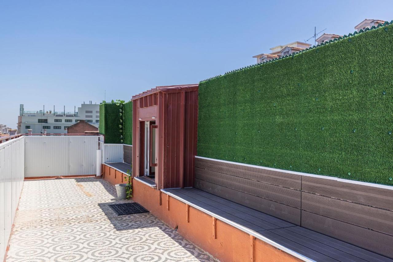 Gloria's Terrace By Lovelystay Apartment