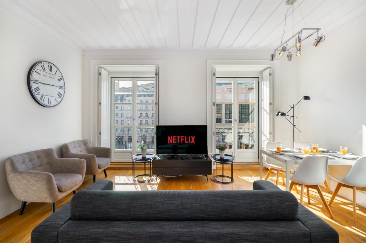 Whome Restauradores Deluxe W/ Elevator & Ac Perfect For Families & Friends Apartment