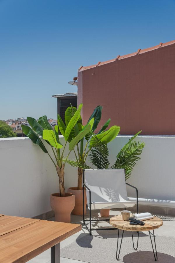 Casa Boma - Lighting With Private Balcony - Campolide I *