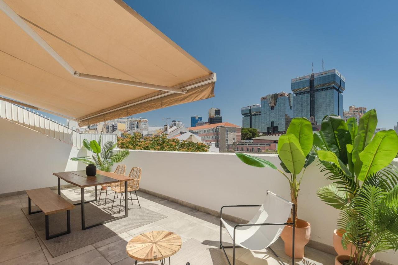 Casa Boma - Lighting With Private Balcony - Campolide I * Lisbon