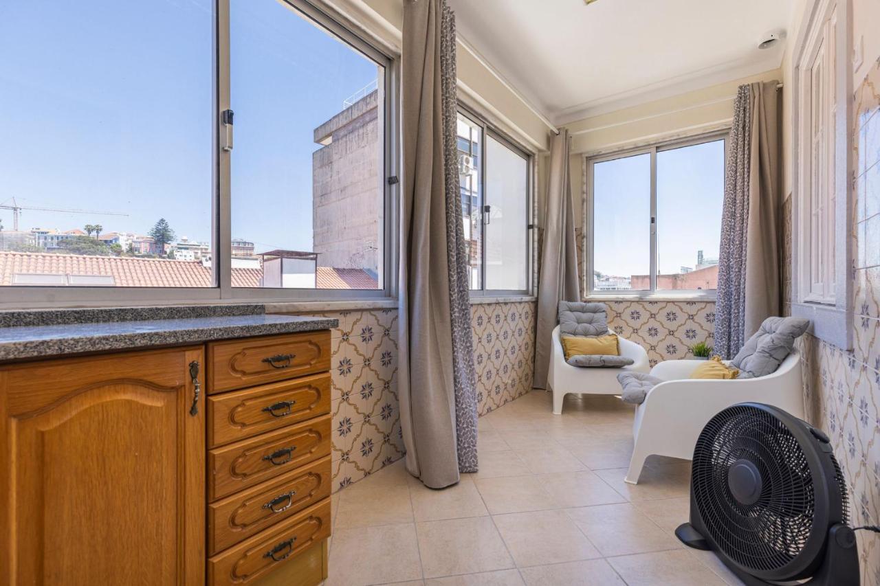 Gloria's Terrace By Lovelystay Apartment