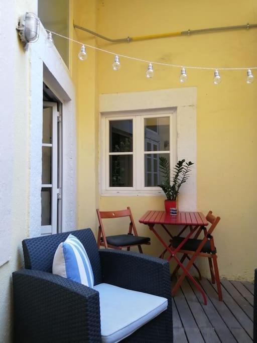 Magnificent Historical City Centre Apart With Terrace Apartment *