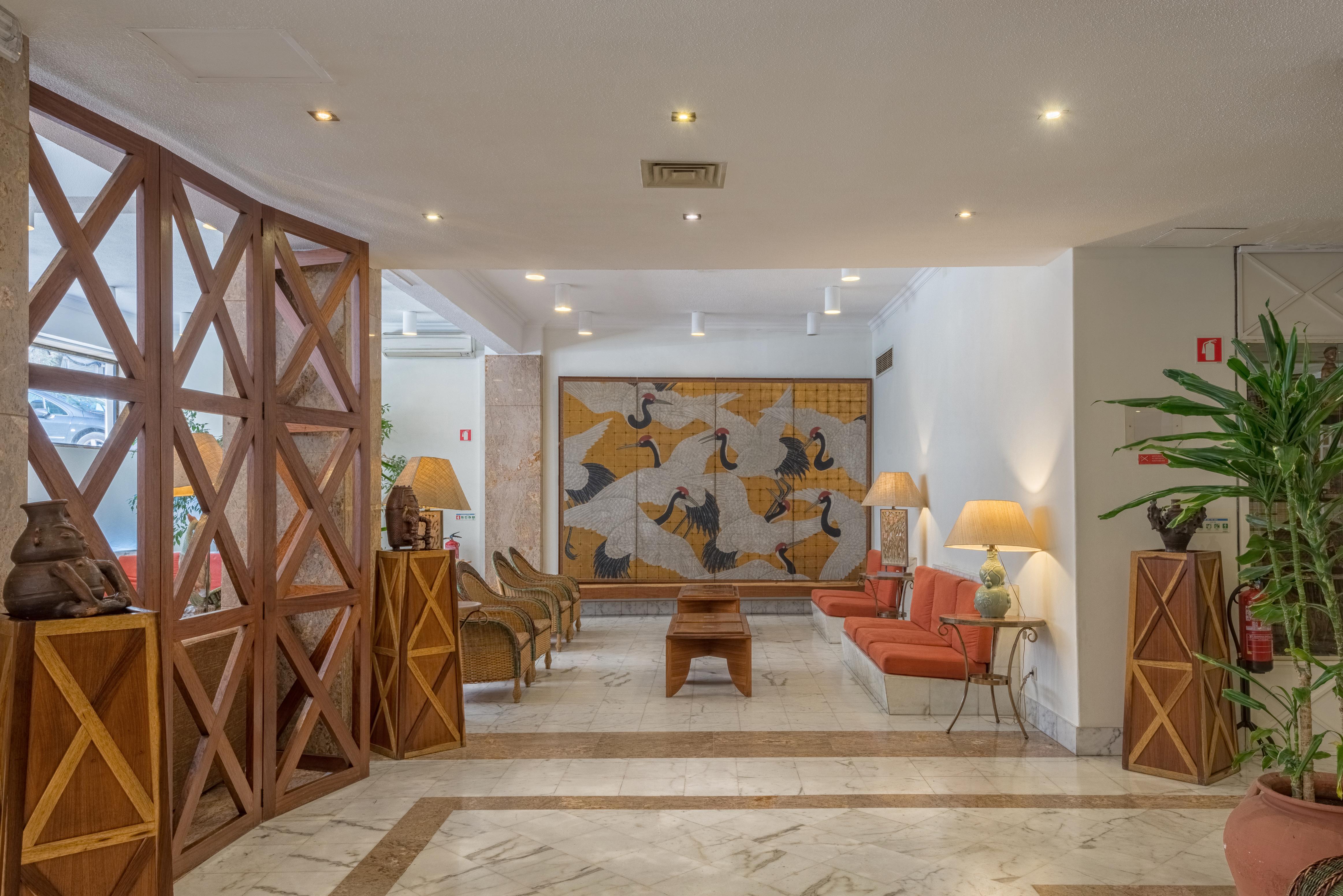 Hotel Express & - Principe Real By Ihg Lisbon