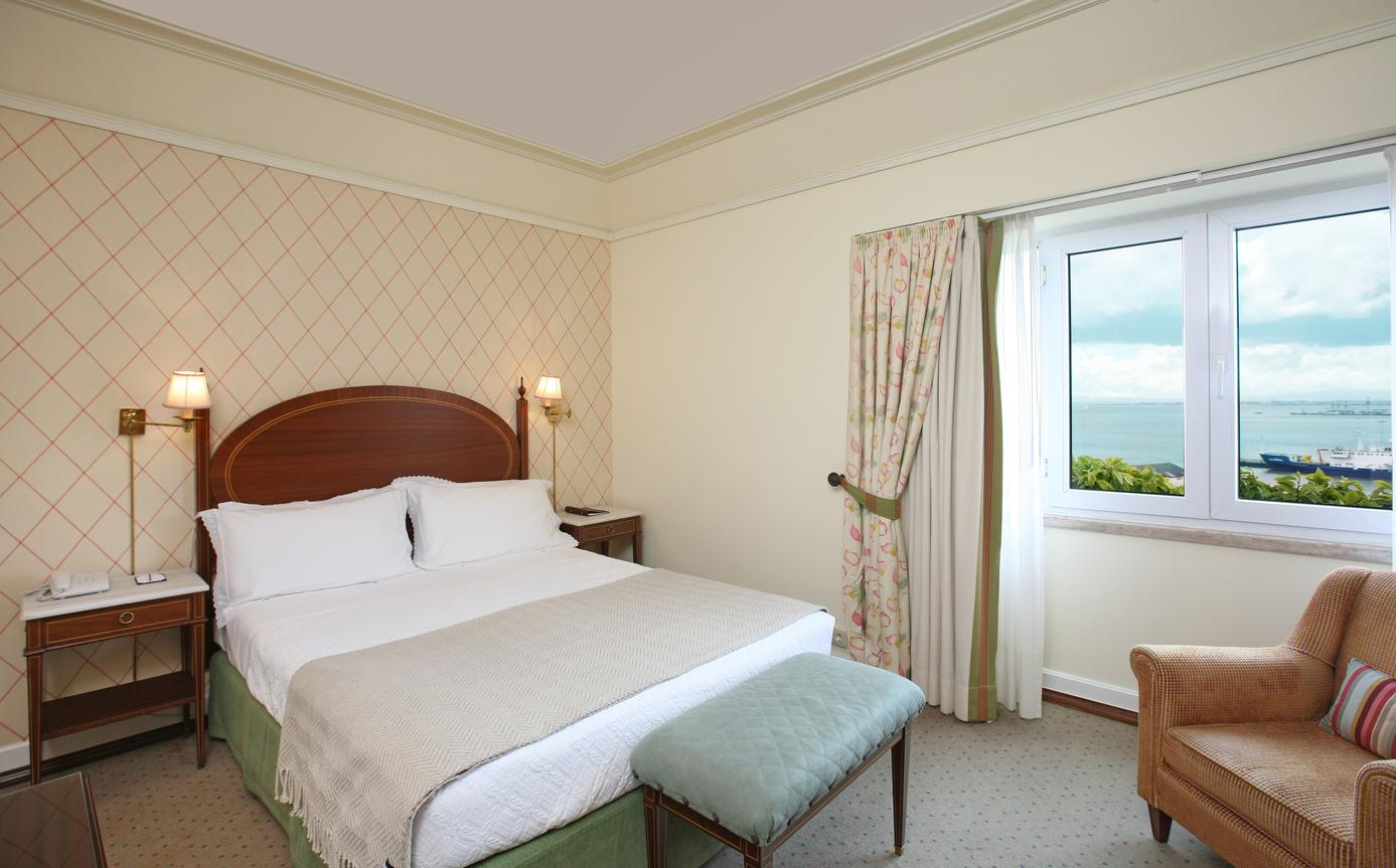 As Janelas Verdes - Heritage Collection - Riverside Hotel 4*