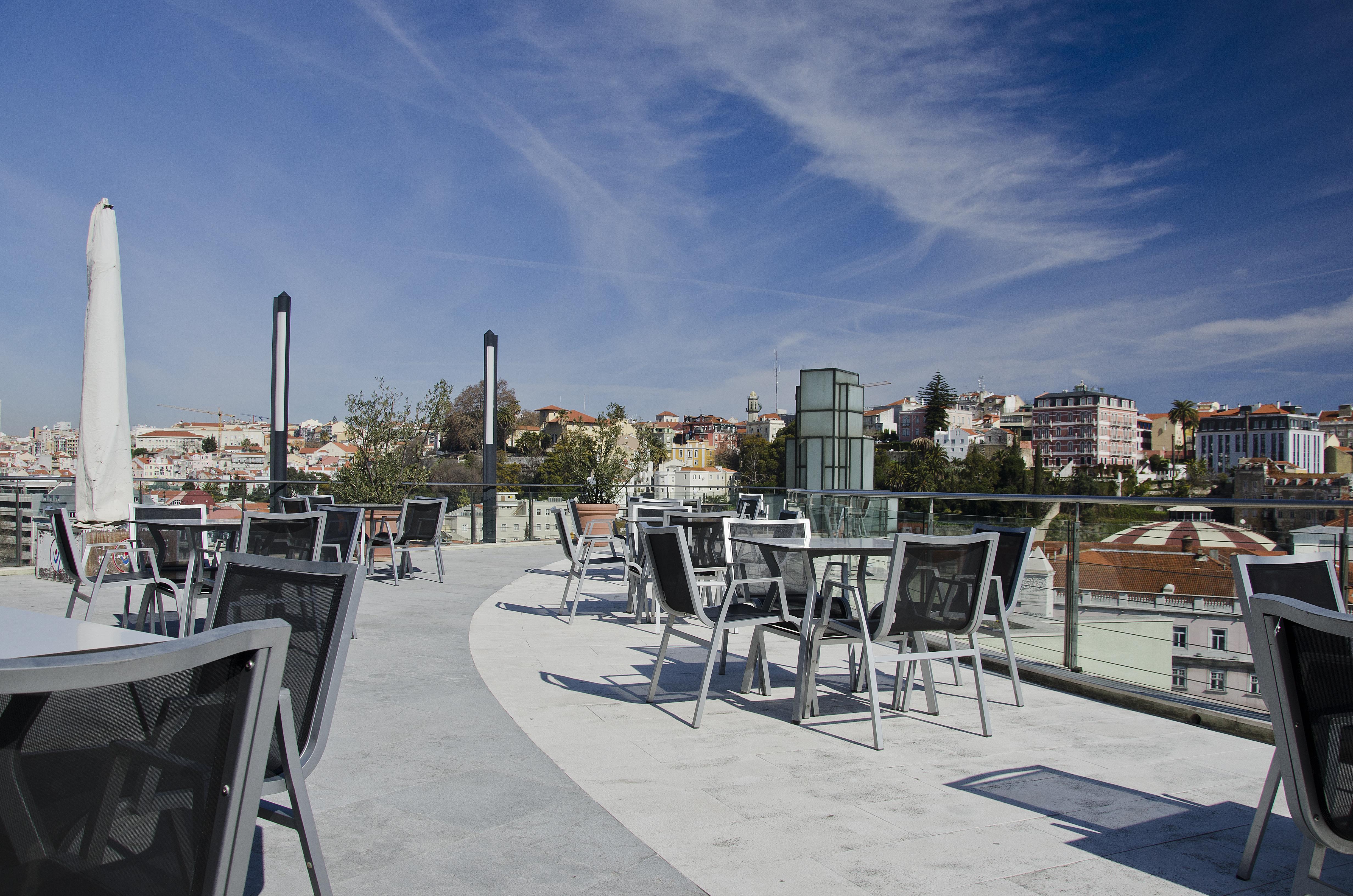 Apart-hotel Vip Executive Eden 4*