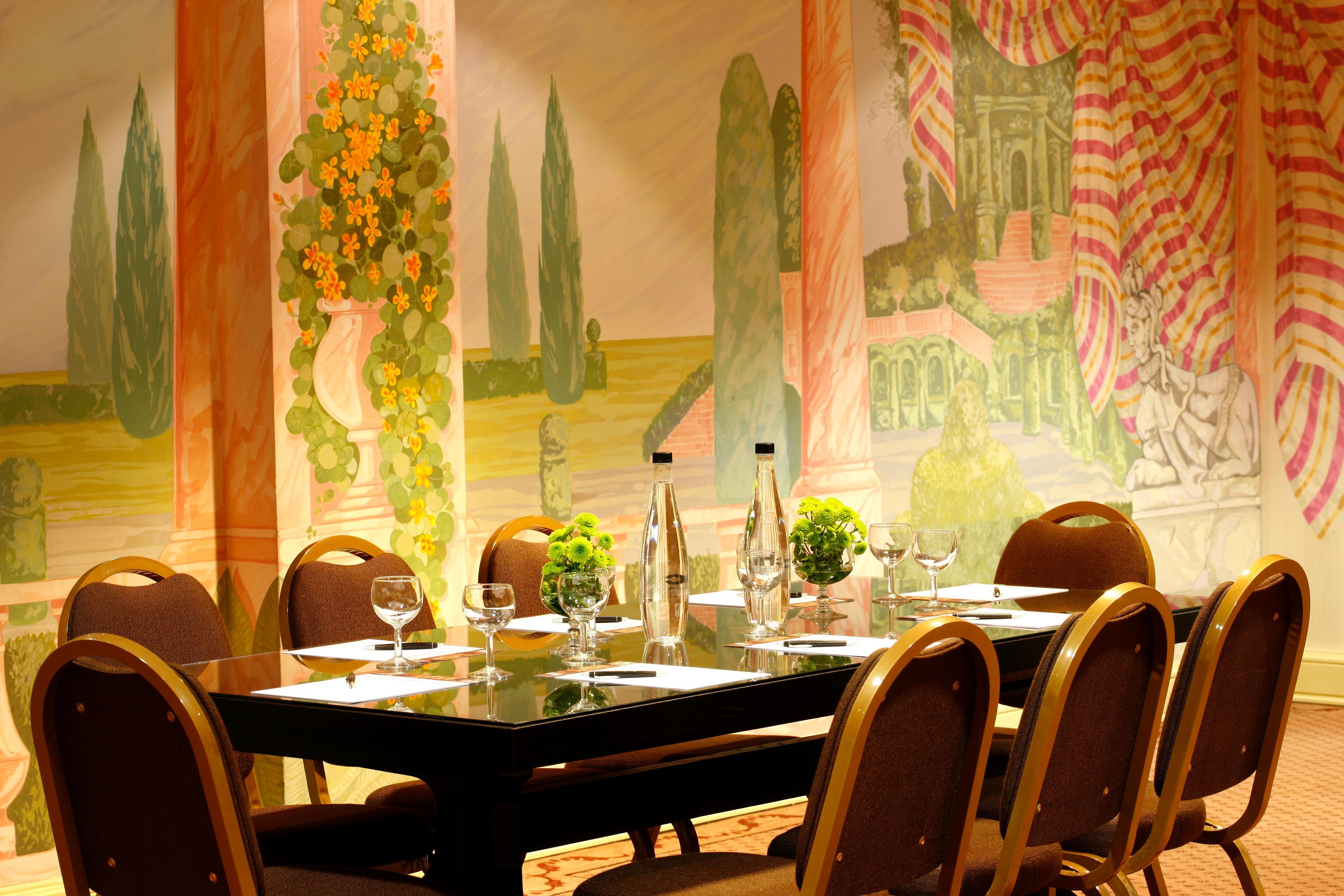 Plaza - Heritage Collection - Avenida Lisbon