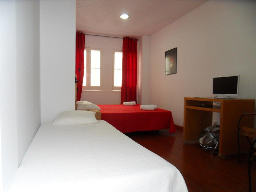 Guest House Rooms In Bairro Alto