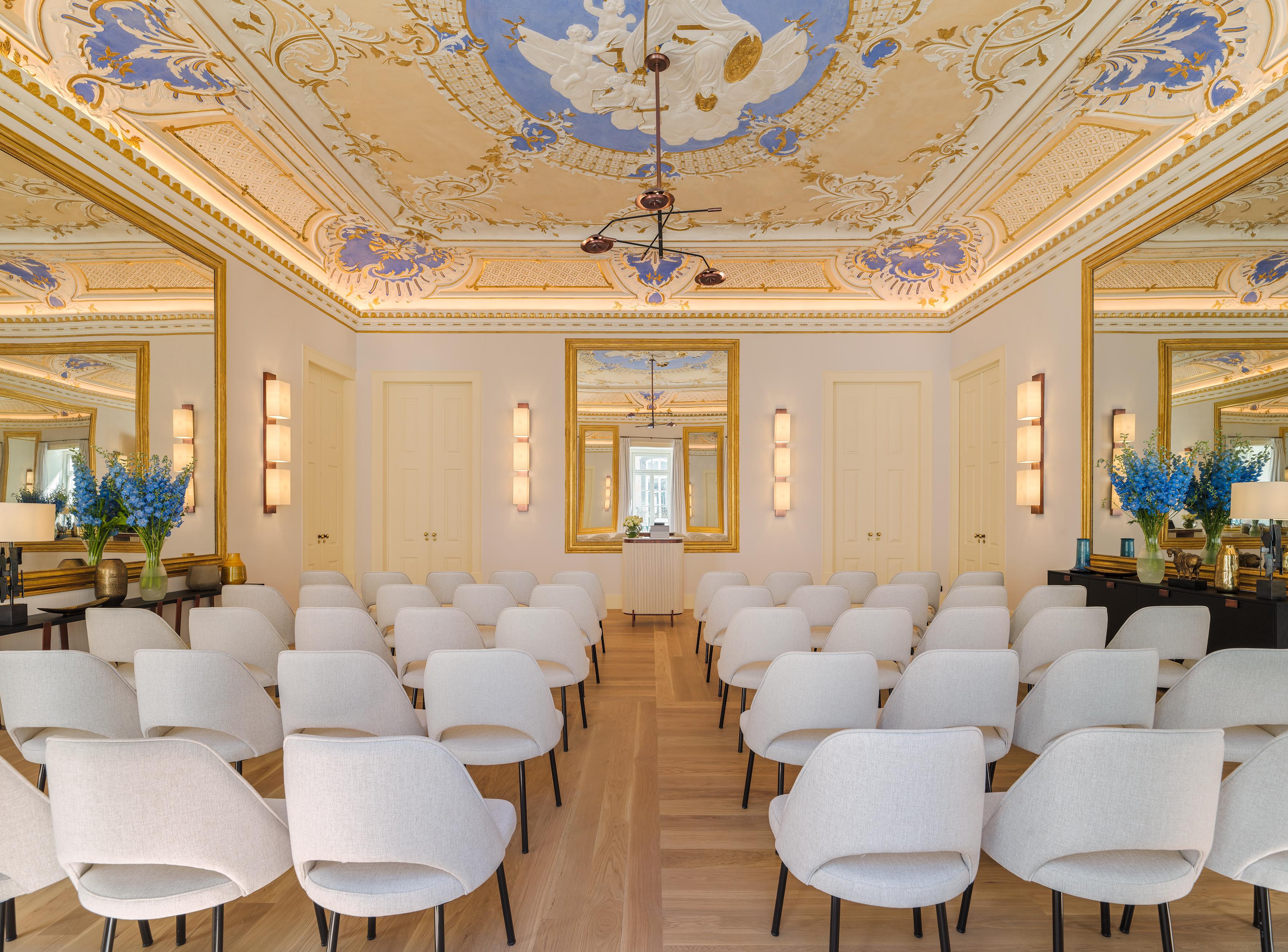 The One Palácio Da Anunciada Hotel