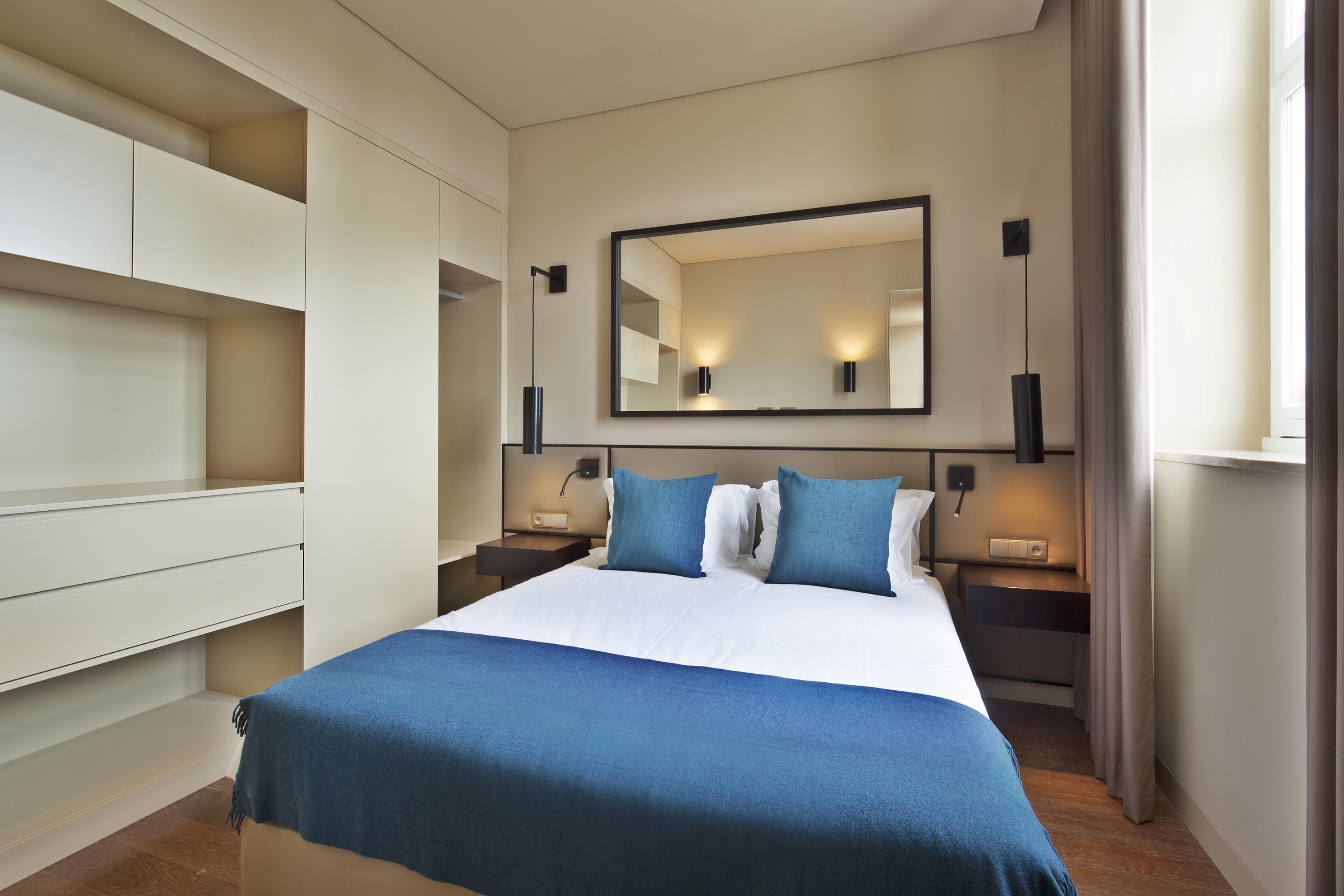 Five Stars 8 Building Apartment