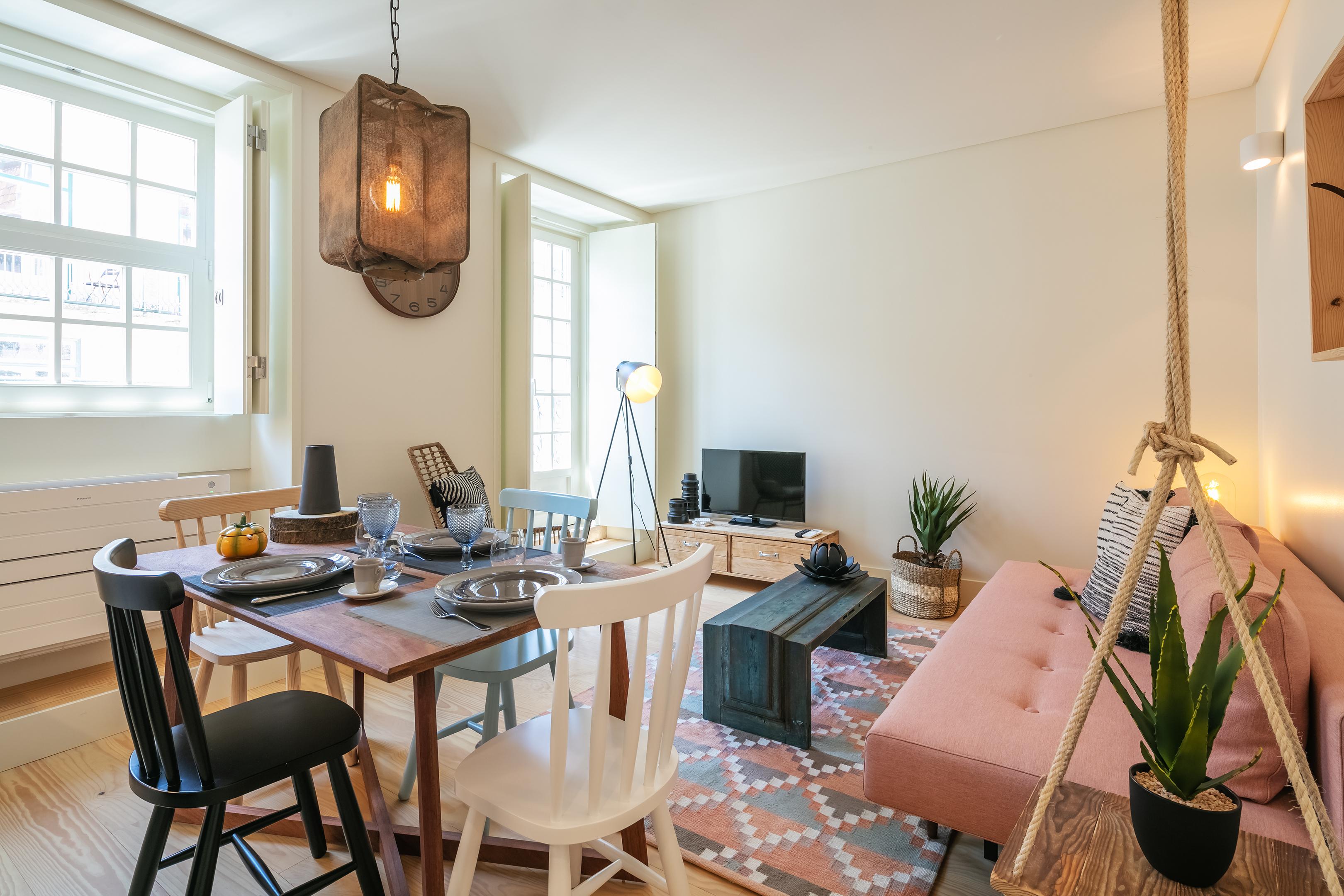 Almaria Edificio Officina Real Lisbon