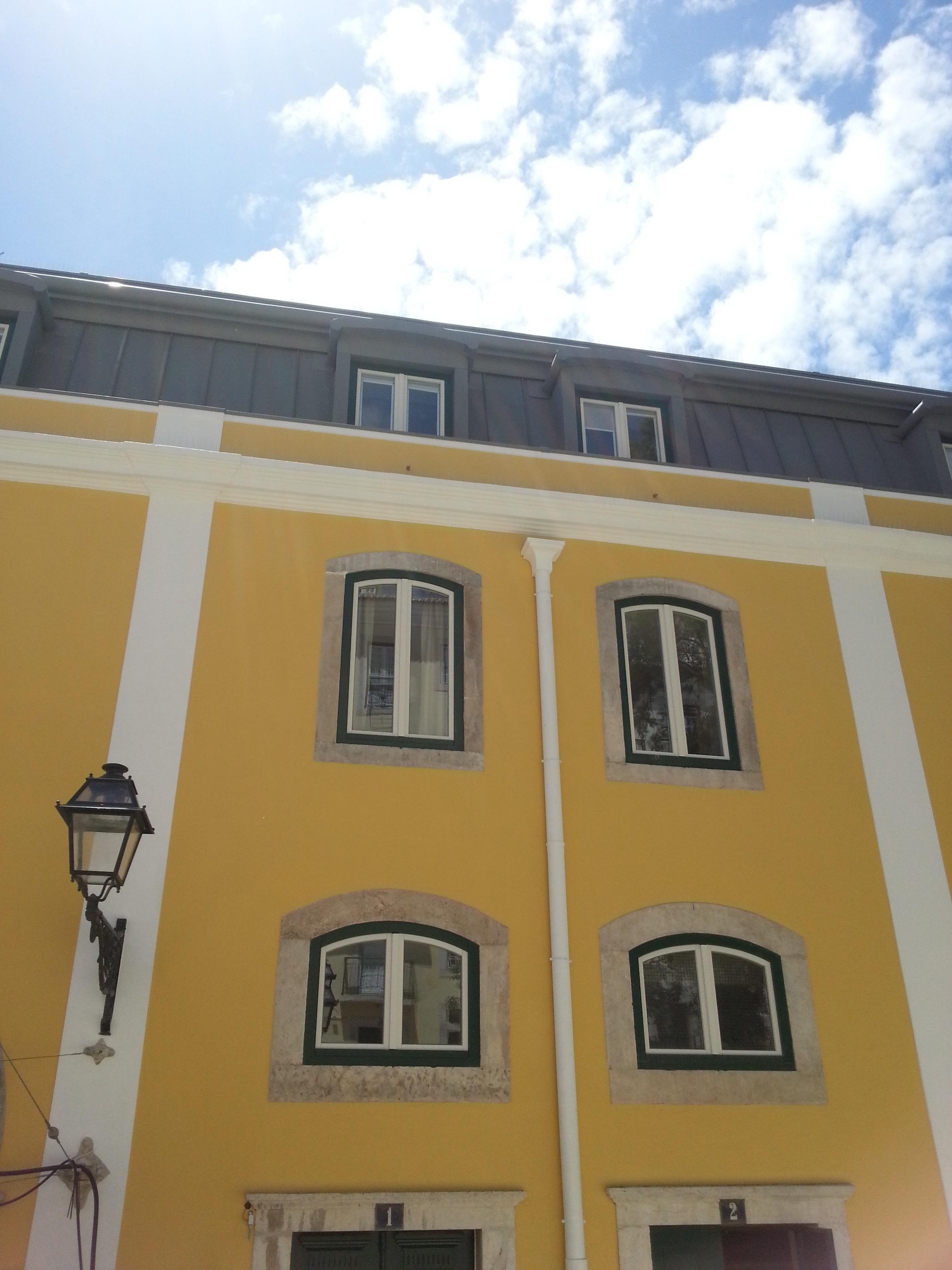 Apartment Ascensor Da Bica - Serviced *