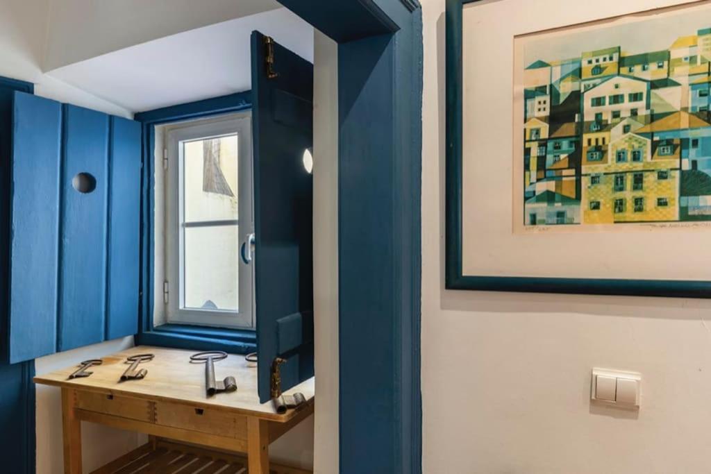 Magnificent Historical City Centre Apart With Terrace * Lisbon