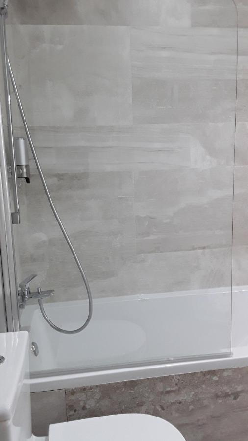Apartment Shades Of Grey - *