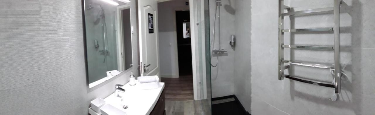 Shades Of Grey - Apartment *
