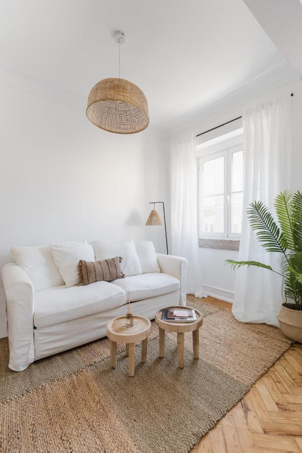 Casa Boma - Charming And Spacious - Campolide Ii Apartment *