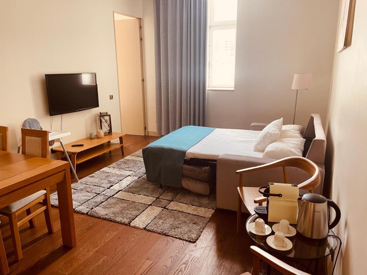 Timeout Market 2 Bedrooms Apartment