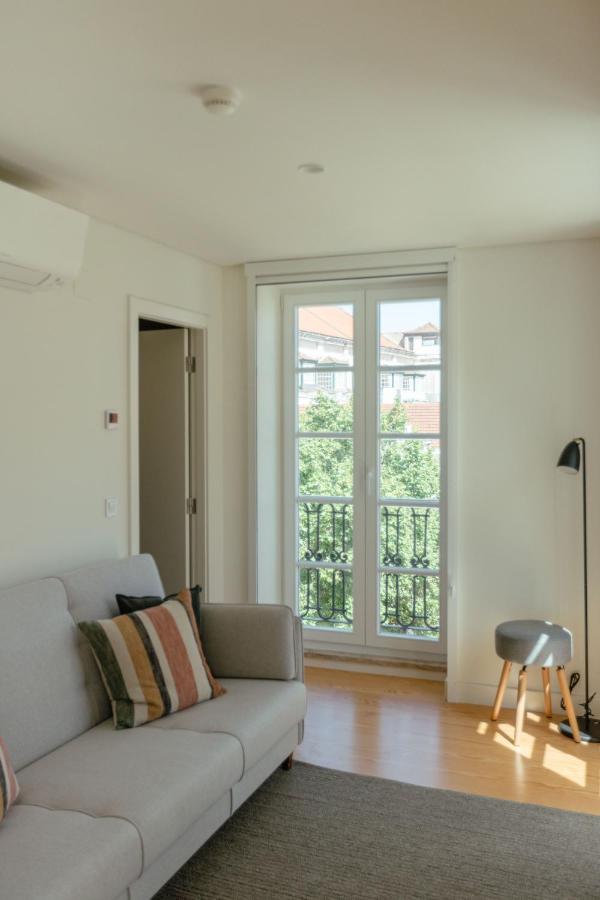 Apartment Trindade 19 - 3c Viosinho Lisbon