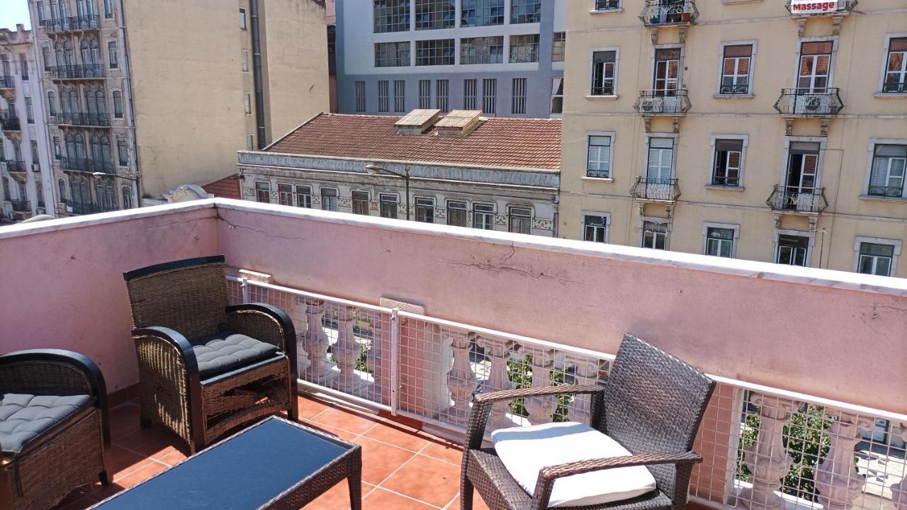 Apartment 3 Bedroom, 3 Bathroom With Terrasse - Palma Lisbon
