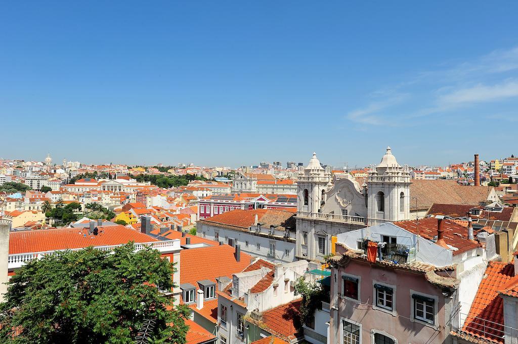 Portuguese Living Chiado Terrace Apartment