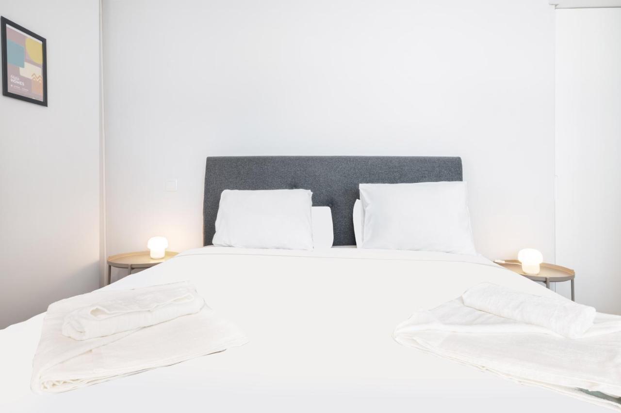Olala Oriente Suites C Lisbon