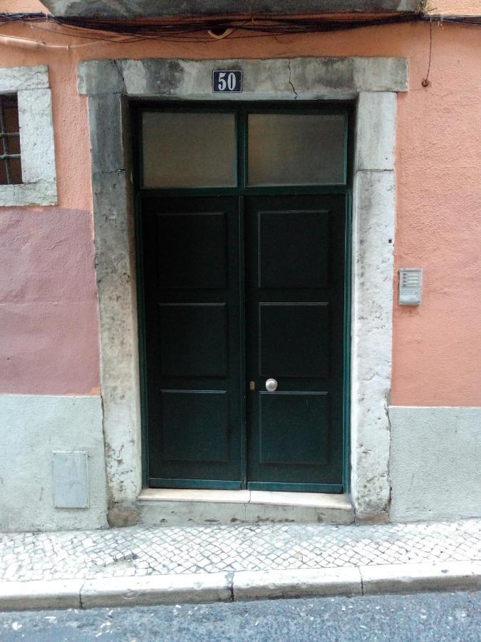 Center Martim Moniz Apartment *