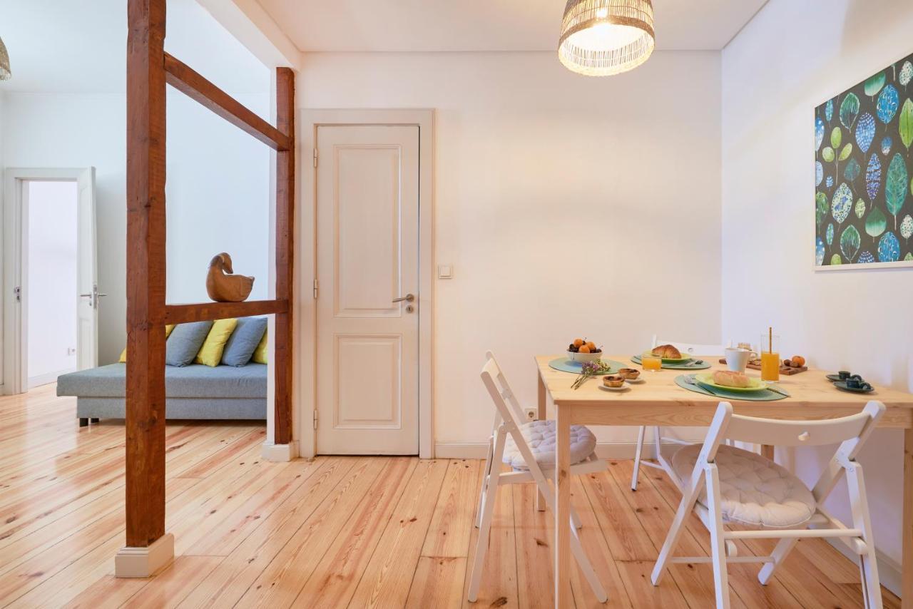 Sunny In Lisbon! Apartment *