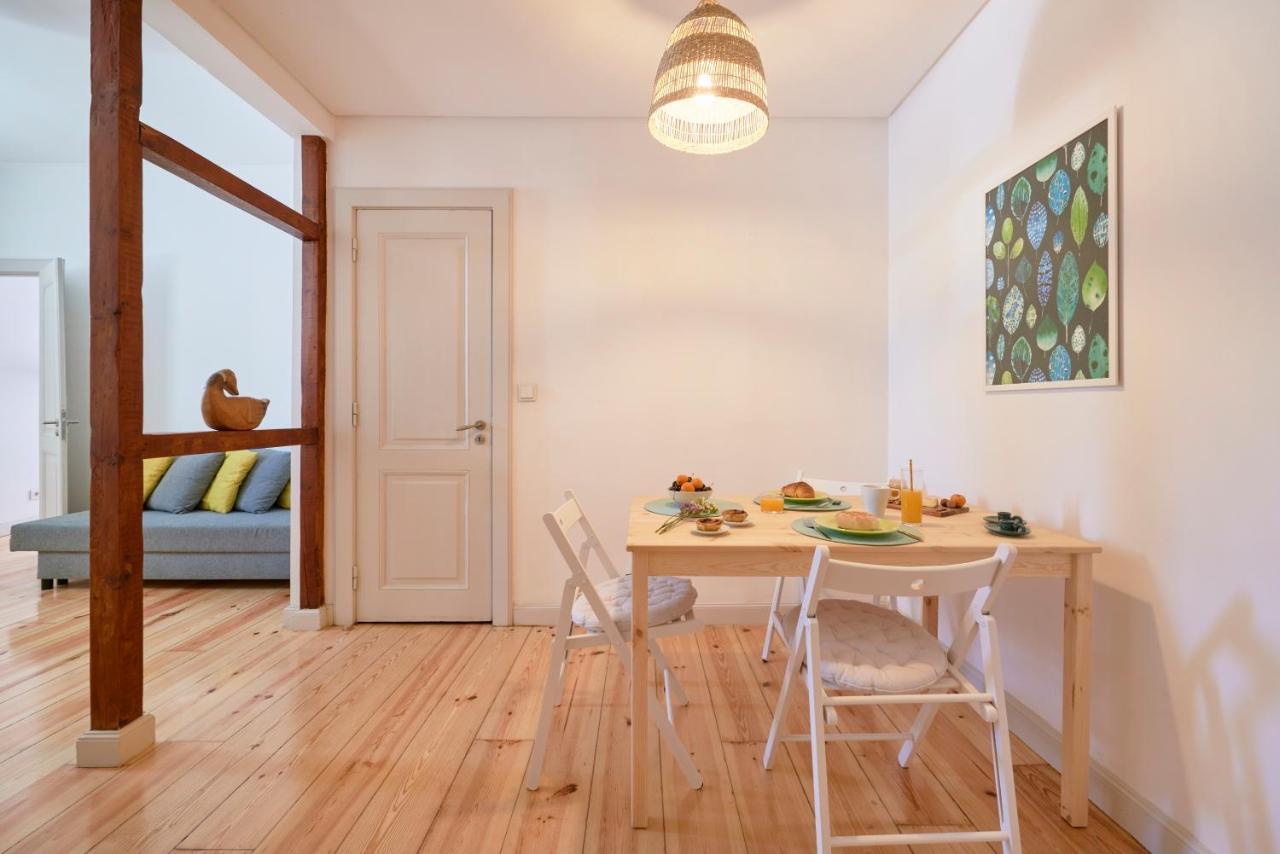 Sunny In Lisbon! Apartment *