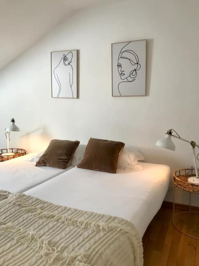 Beautiful 7 Bedroom In Apartment Lisbon