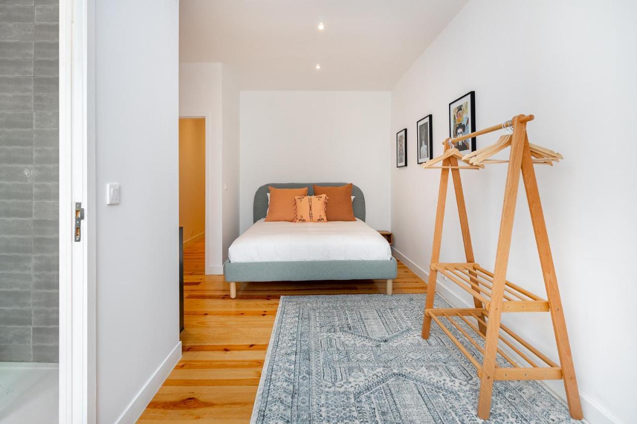 Whome Riverside View 2-bed For Remote Workers & Digital Nomads Apartment Lisbon