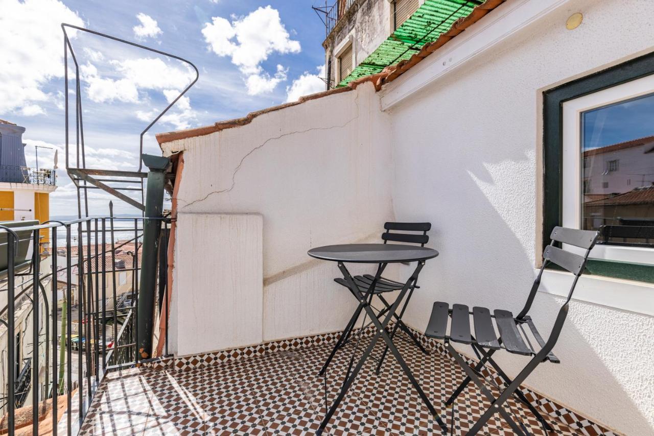 Alfama 2bdr Duplex W/ Balcony By Lovelystay Apartment Lisbon