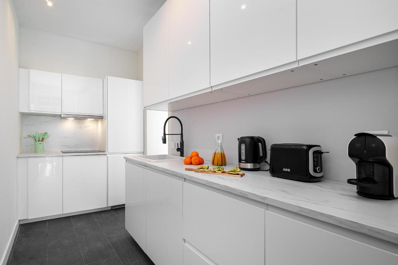 Whome - Brand New Luxury 4-bed With Riverside Views & Ac Lisbon