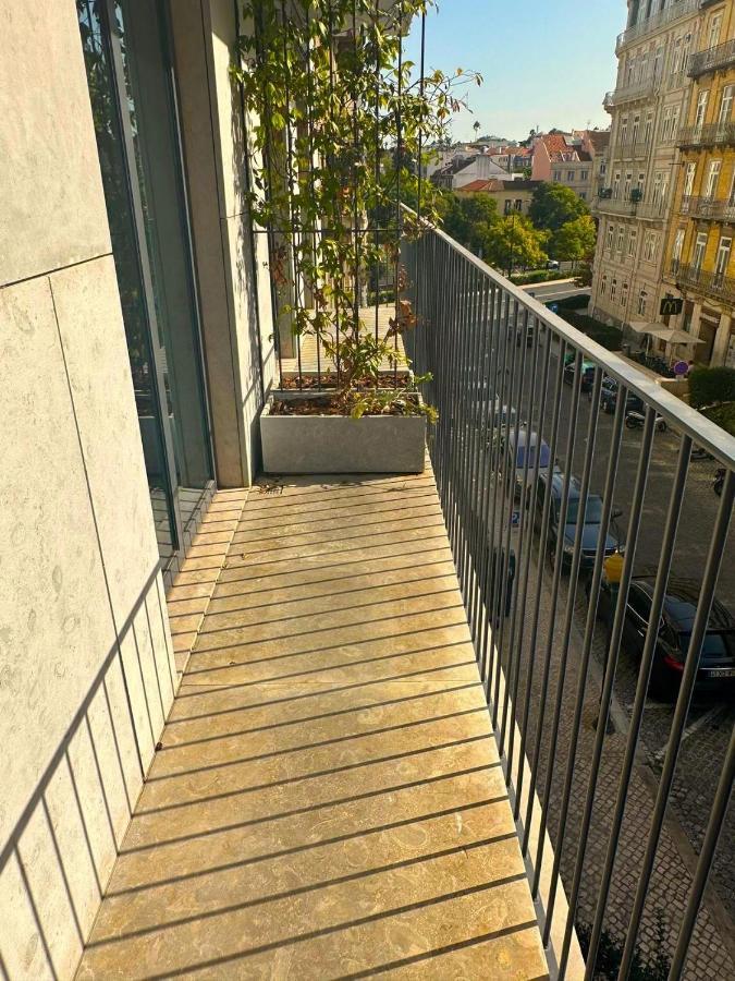 Apartment Cozy Studio In Marques De Pombal Lisbon