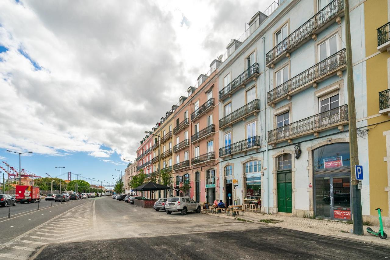 Whome Riverside View 2-bed For Remote Workers & Digital Nomads * Lisbon