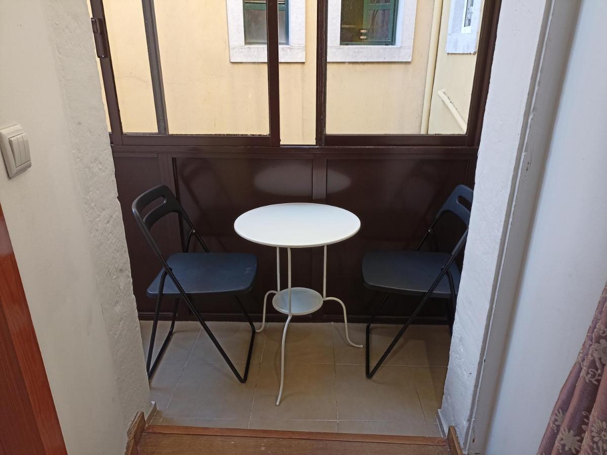 Guest house Martim Moniz 28 *