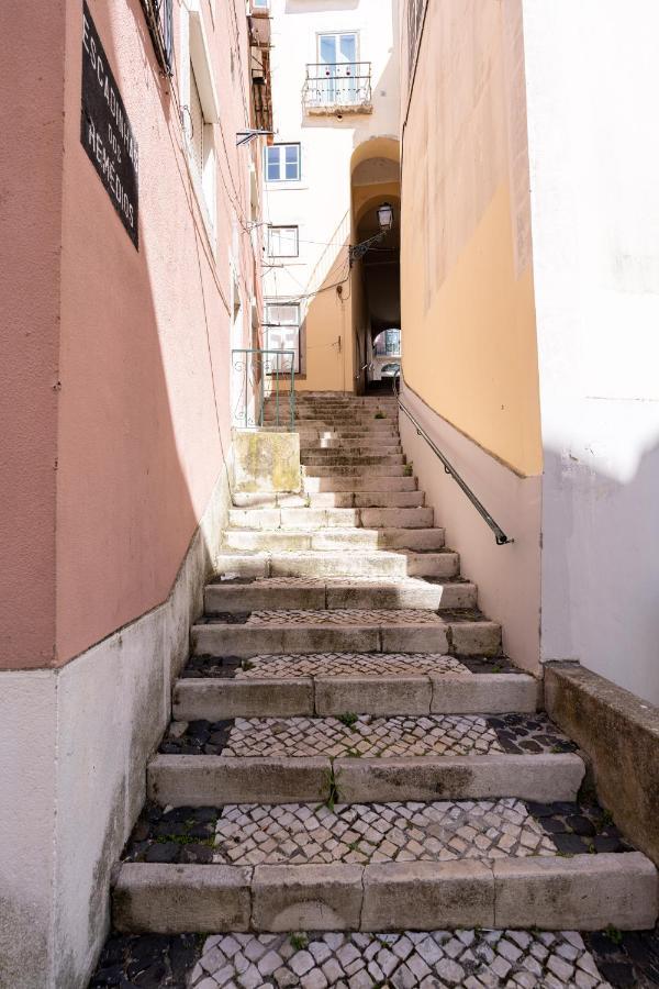 Alfama Nest Apartamento *