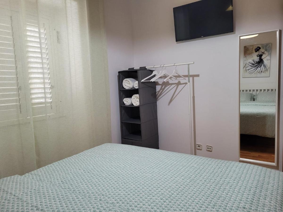 Alojamento Batista Apartment *