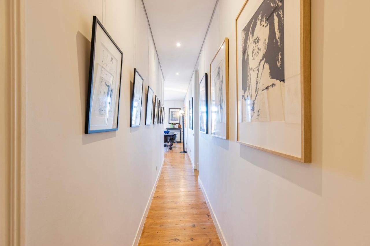 Castelo Design Aparment W/ Balcony & Super View By Lovelystay Apartment Lisbon