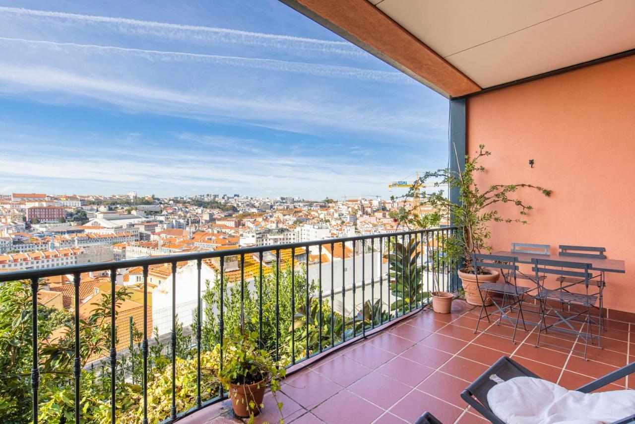 Castelo Design Aparment W/ Balcony & Super View By Lovelystay *