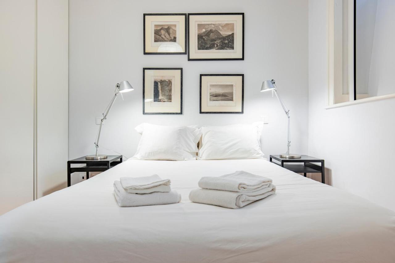 Castelo Design Aparment W/ Balcony & Super View By Lovelystay * Lisbon