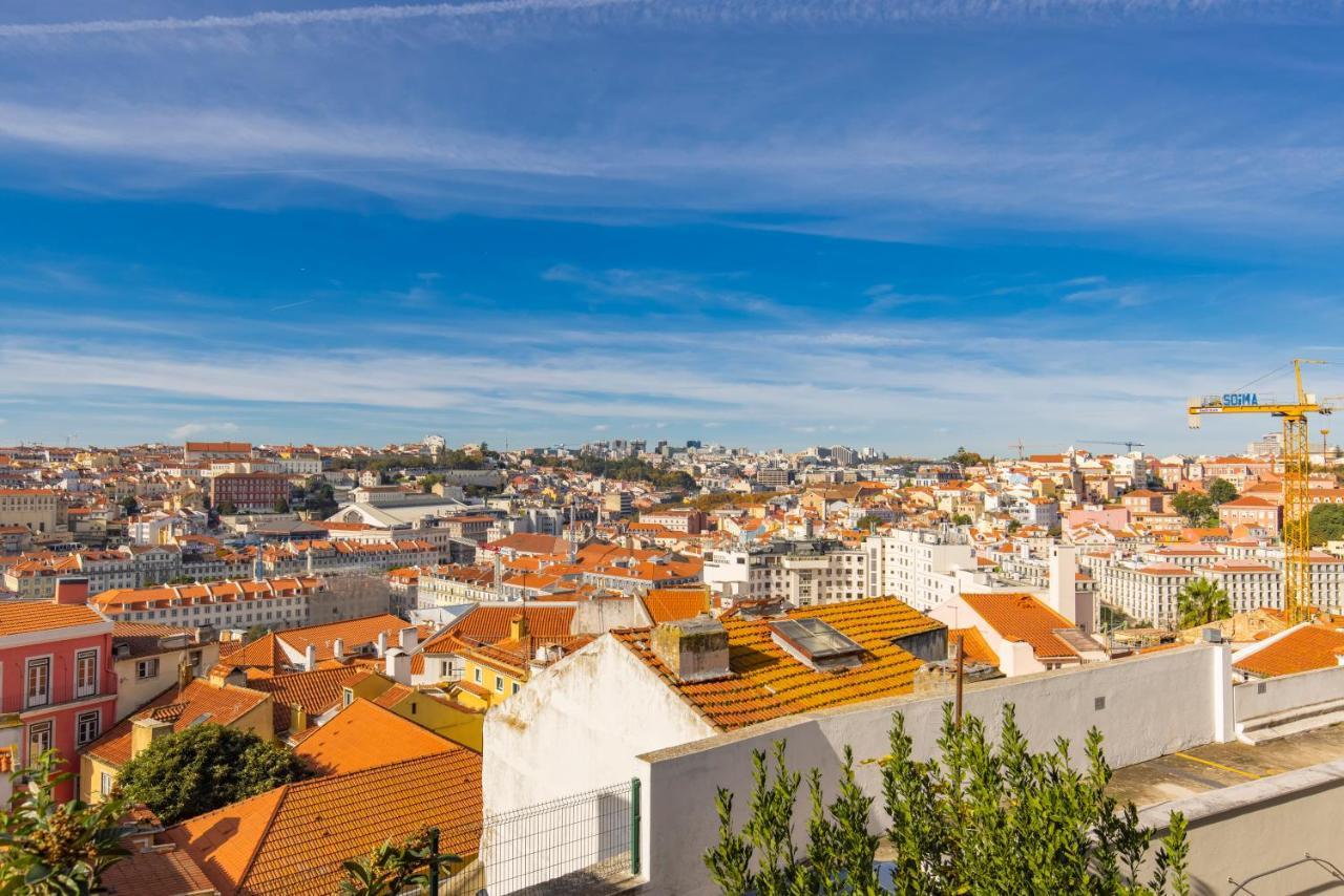 Castelo Design Aparment W/ Balcony & Super View By Lovelystay * Lisbon