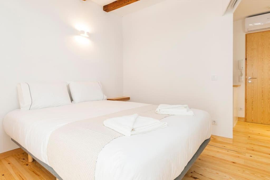 1e Brand New Right In The Heart Of Alfama * Lisbon