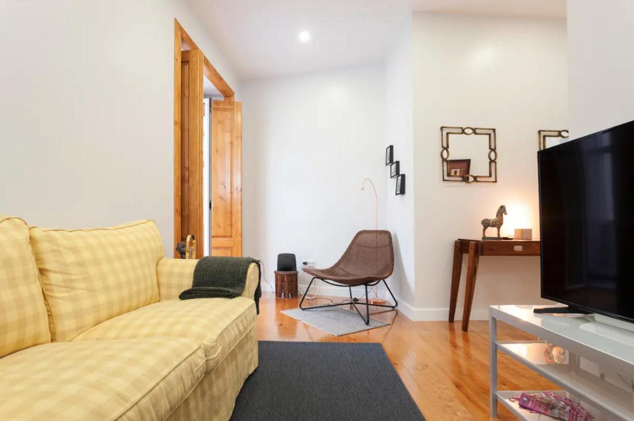Whome Alfama Spacious 2-bed Near Feira Da Ladra Apartment *
