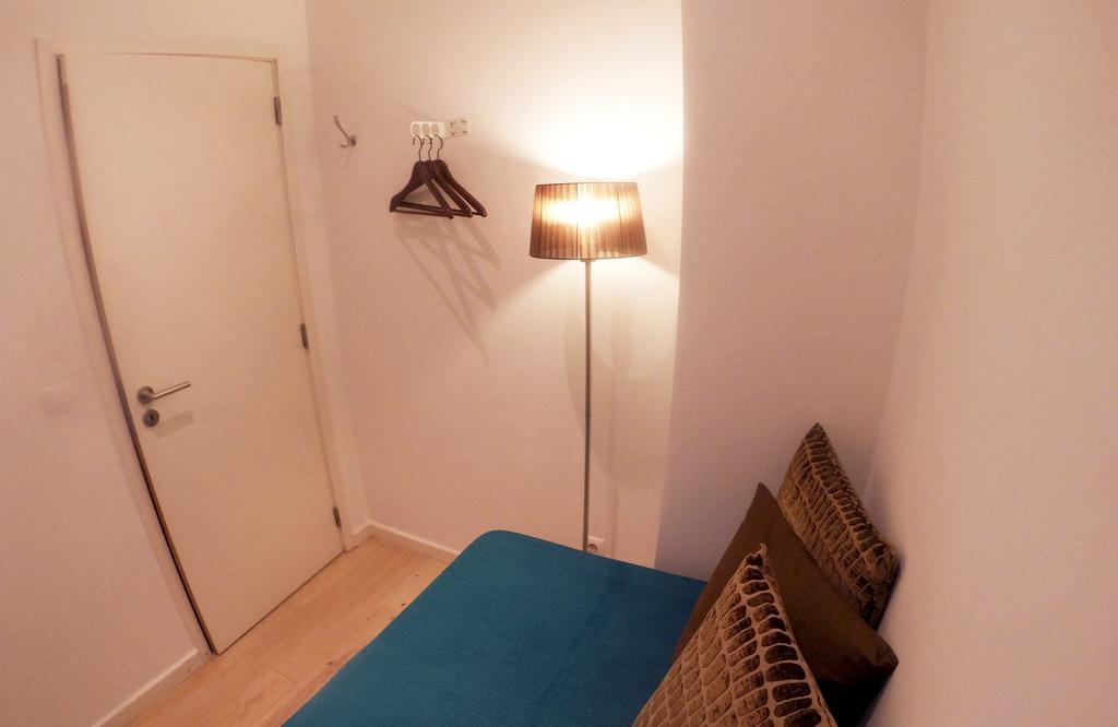 Triplex With Garage - Praca Das Flores Apartment Lisbon