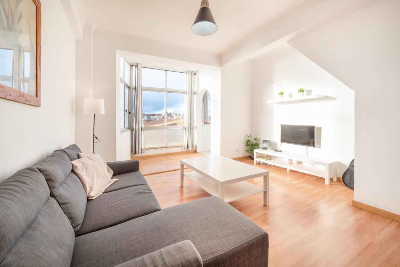 Guestready - Bright Flat Near Rio De Mouro Station Apartamento *